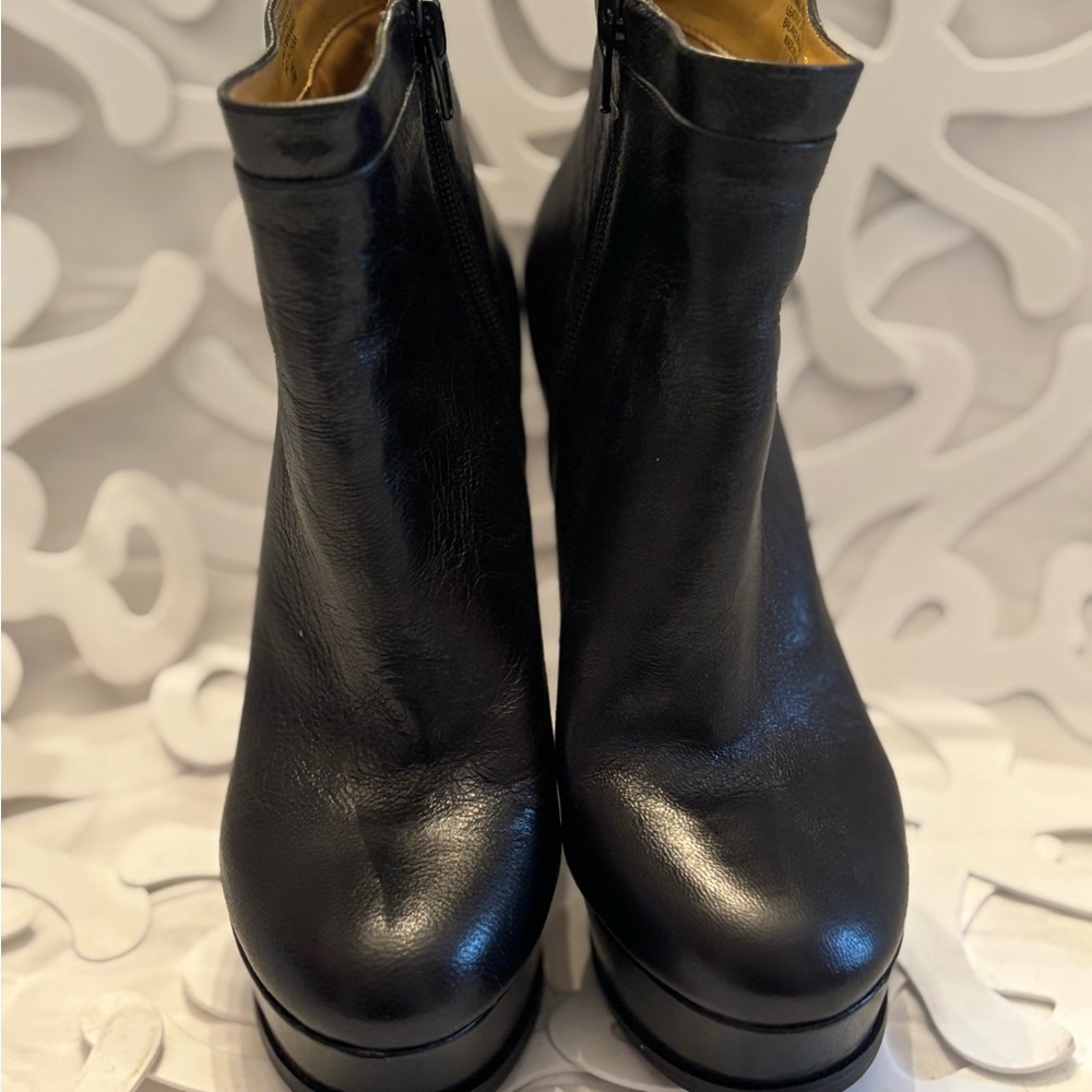 Elegant Black Leather Ankle Boots